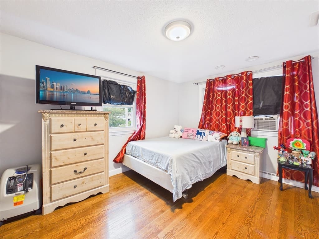 15 Sunset Dr, Randolph MA 02368 photo 6