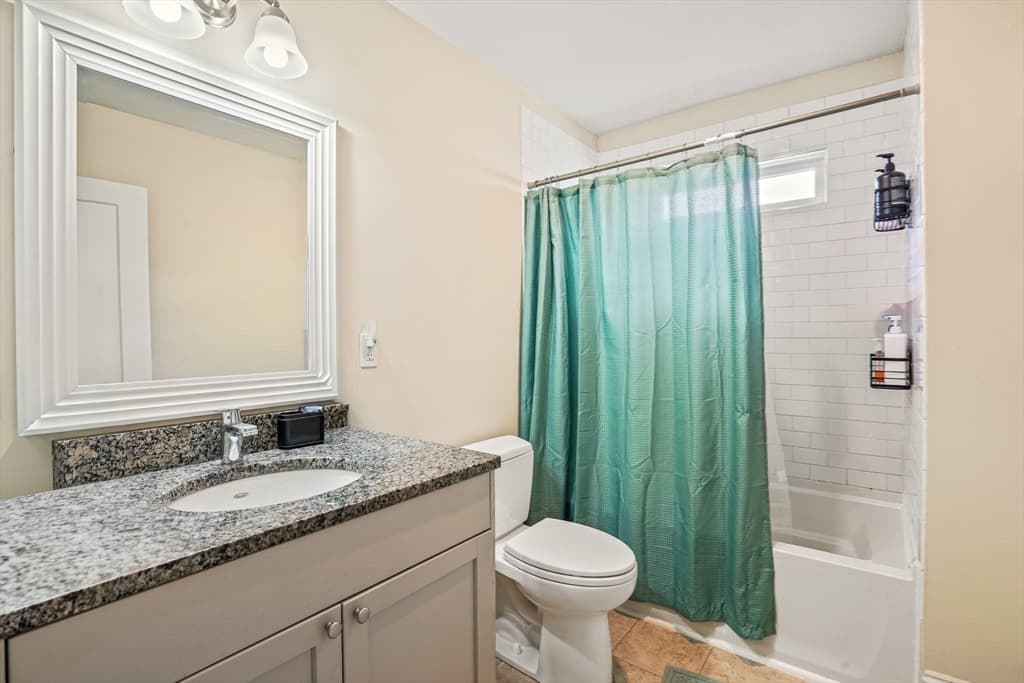 2 Family - 2 Units Up/Down at 21 Forest Avenue Ct, Plymouth MA 02360, Plymouth, photo 11 of 36