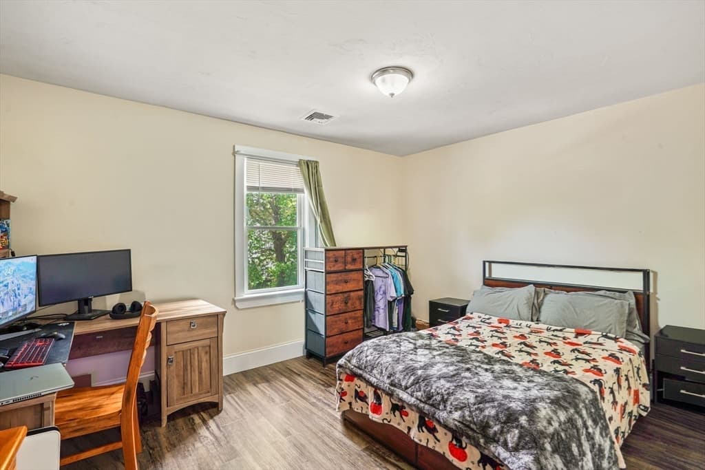 2 Family - 2 Units Up/Down at 21 Forest Avenue Ct, Plymouth MA 02360, Plymouth, photo 19 of 36