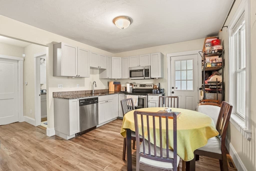 2 Family - 2 Units Up/Down at 21 Forest Avenue Ct, Plymouth MA 02360, Plymouth, photo 21 of 36