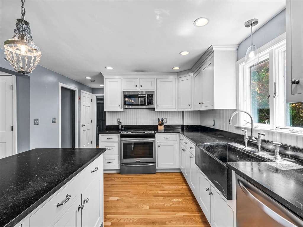Single Family Residence at 147 Bare Hill Road, Boxford MA 01921, Boxford, photo 7 of 23