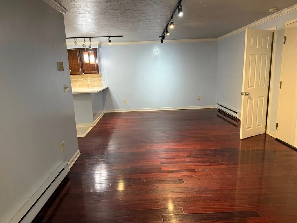 11 Hulbert # 15, Worcester MA 01603 photo 7