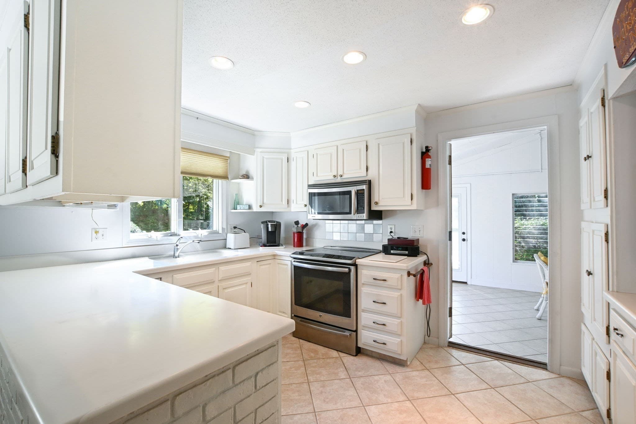 Single Family Residence at 9 Faunce Mountain Rd, Sandwich MA 02563, photo 9 of 24