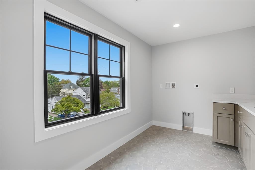 18 Avon Circle, Needham MA 02494 photo 15