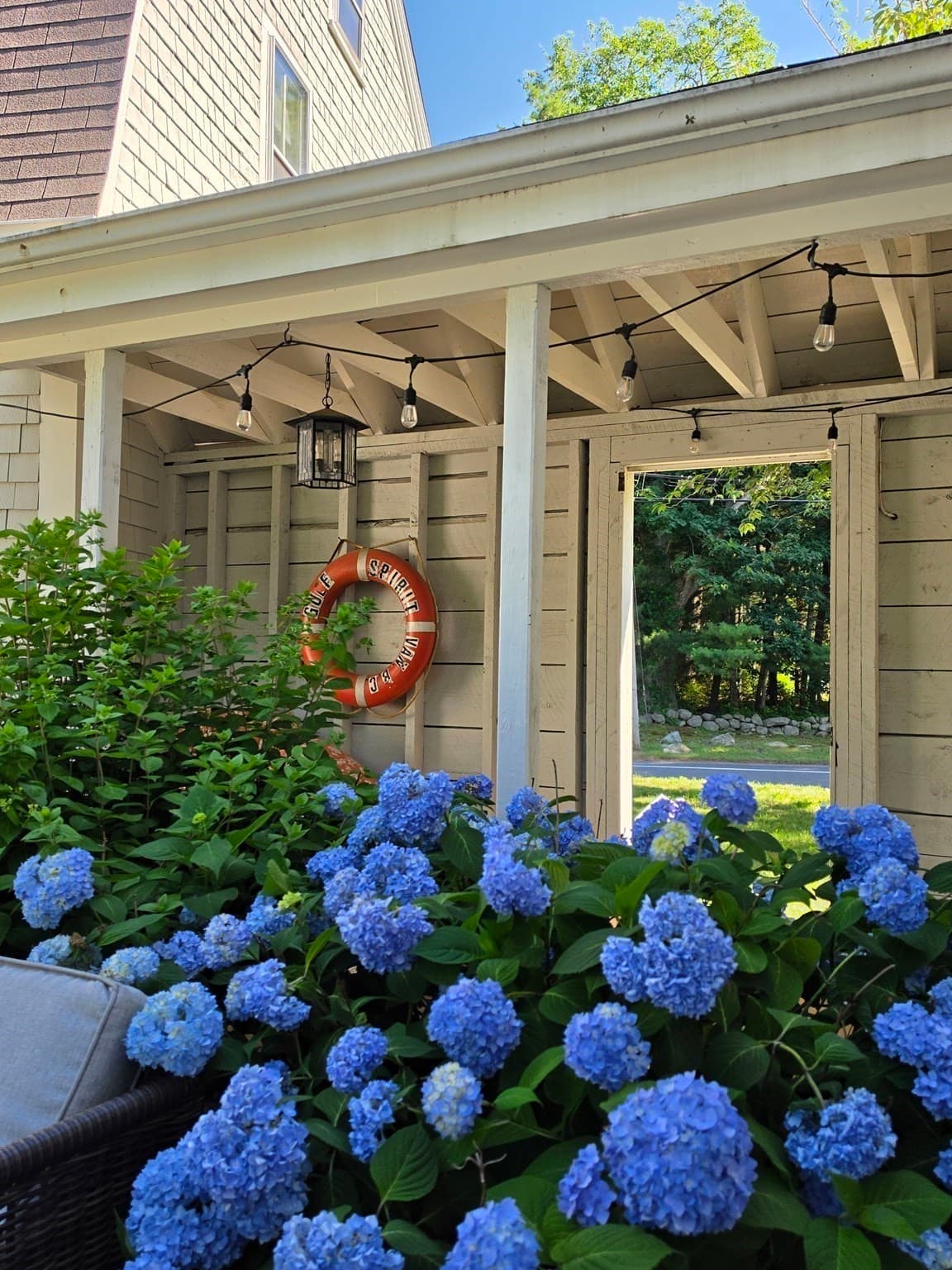 Single Family Residence at 684 Country Way, Scituate MA 02066, photo 2 of 40