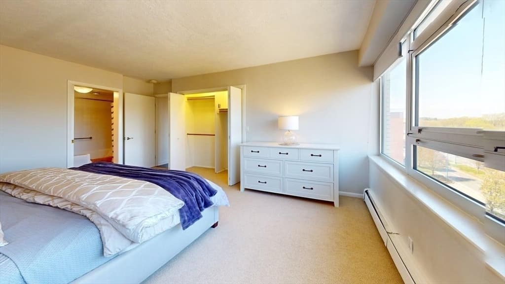 Condominium at 10 Hammond Pond Parkway # 607, Newton MA 02467, Newton, photo 23 of 29