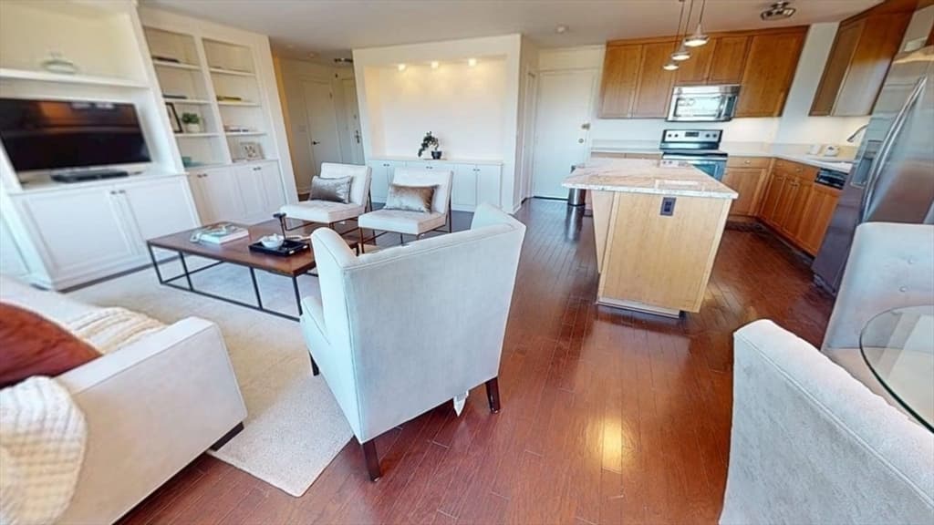 Condominium at 10 Hammond Pond Parkway # 607, Newton MA 02467, Newton, photo 7 of 29
