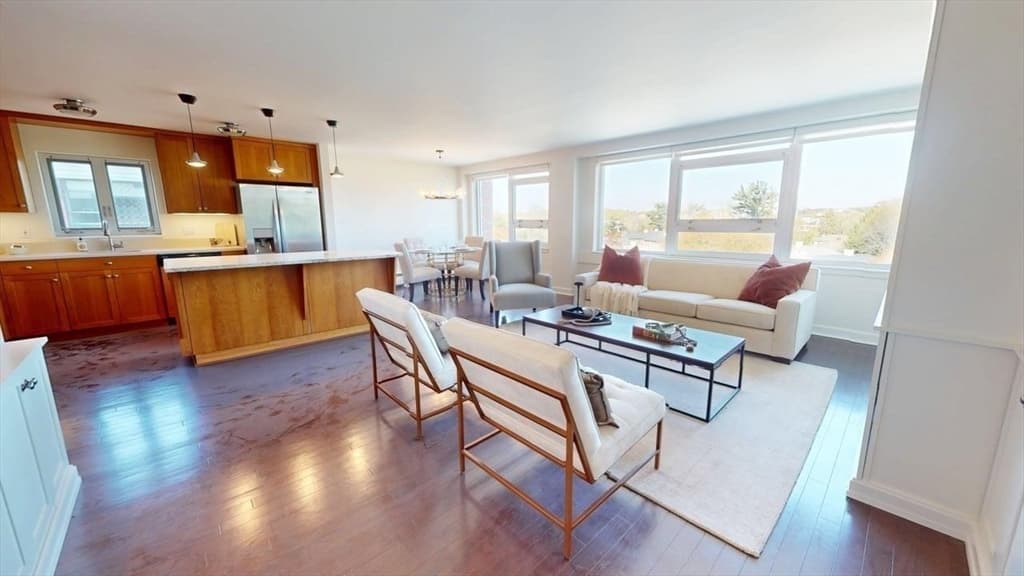 Condominium at 10 Hammond Pond Parkway # 607, Newton MA 02467, Newton, photo 3 of 29