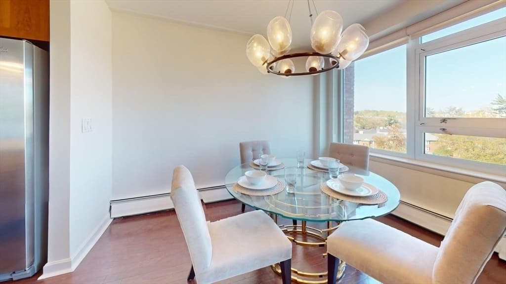 Condominium at 10 Hammond Pond Parkway # 607, Newton MA 02467, Newton, photo 9 of 29