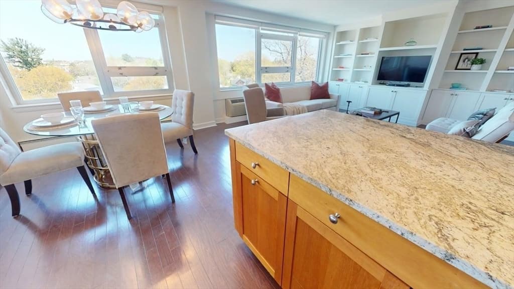 Condominium at 10 Hammond Pond Parkway # 607, Newton MA 02467, Newton, photo 11 of 29