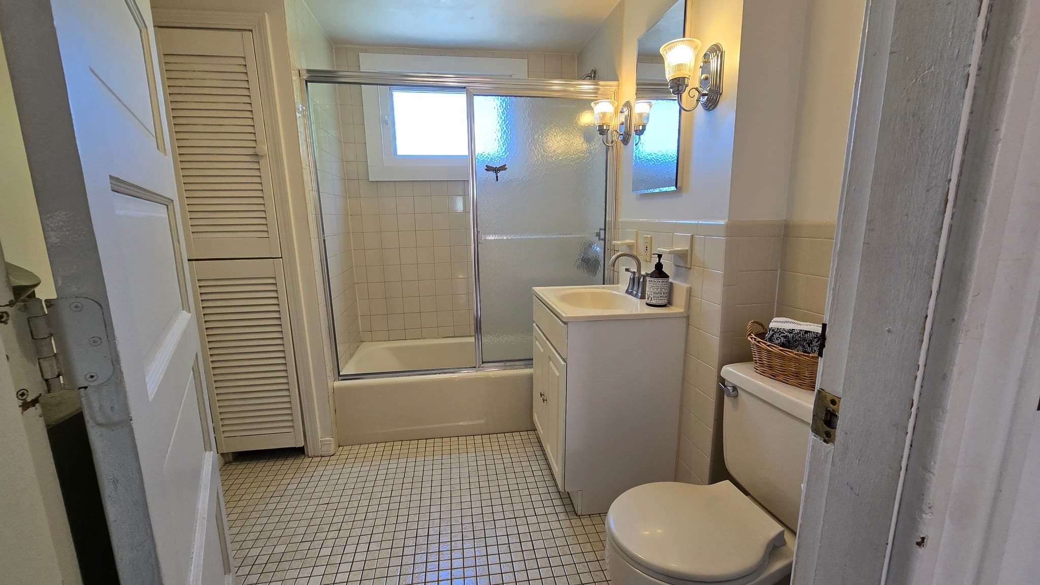 Single Family Residence at 19 Denmark Street, Worcester MA 01606, photo 12 of 42