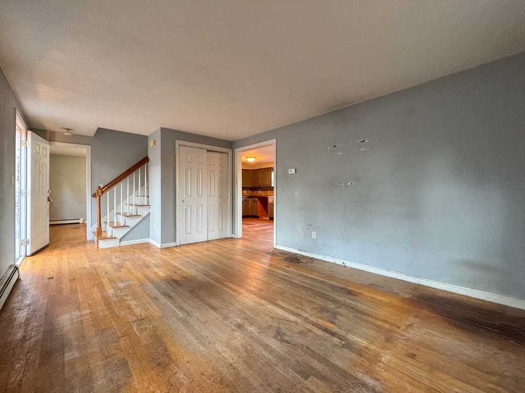 111 Snow St, Hanson MA 02341 photo 8