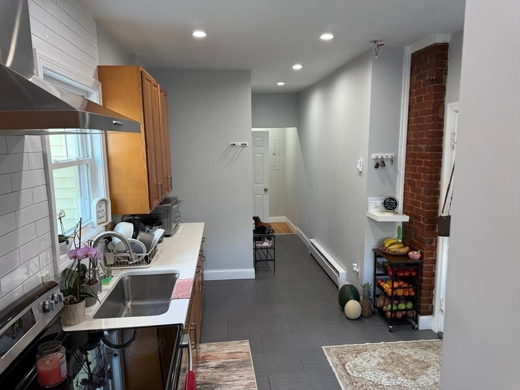 26 Orchard St, Leominster MA 01453 photo 20