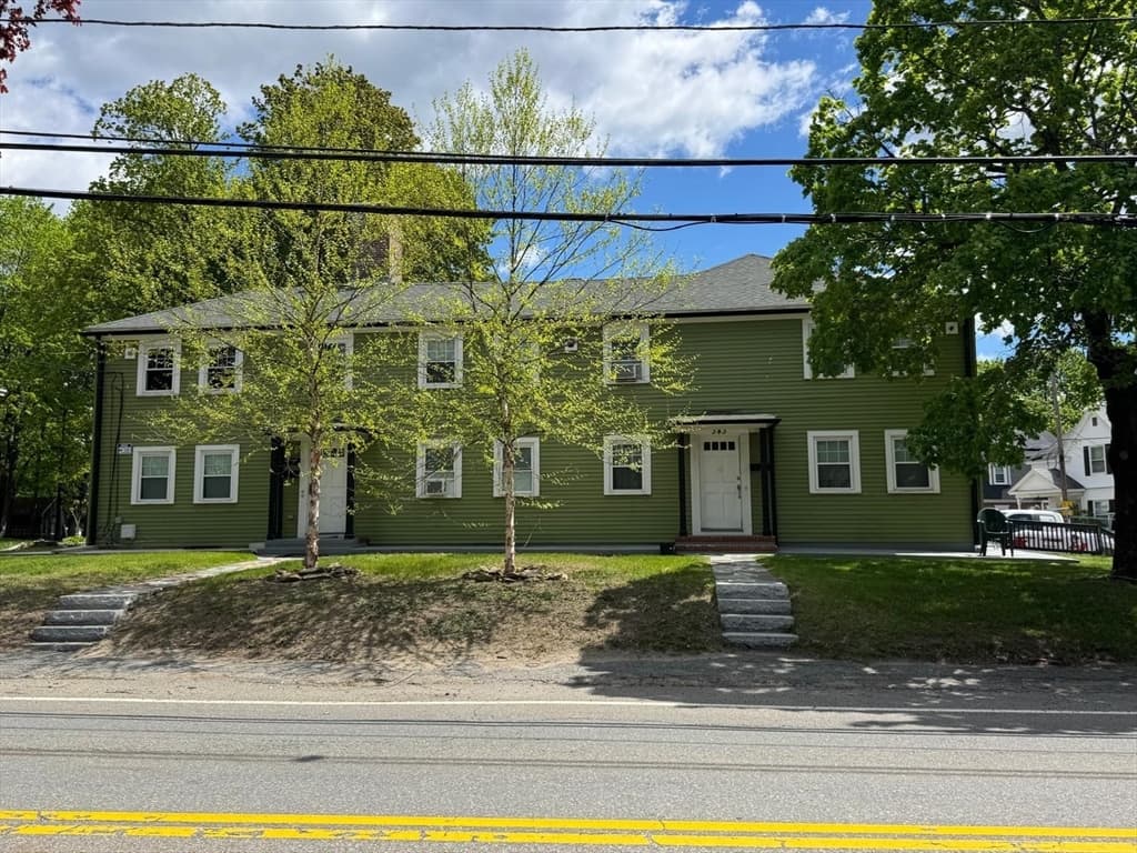 345 West St, Leominster MA 01453 photo 3