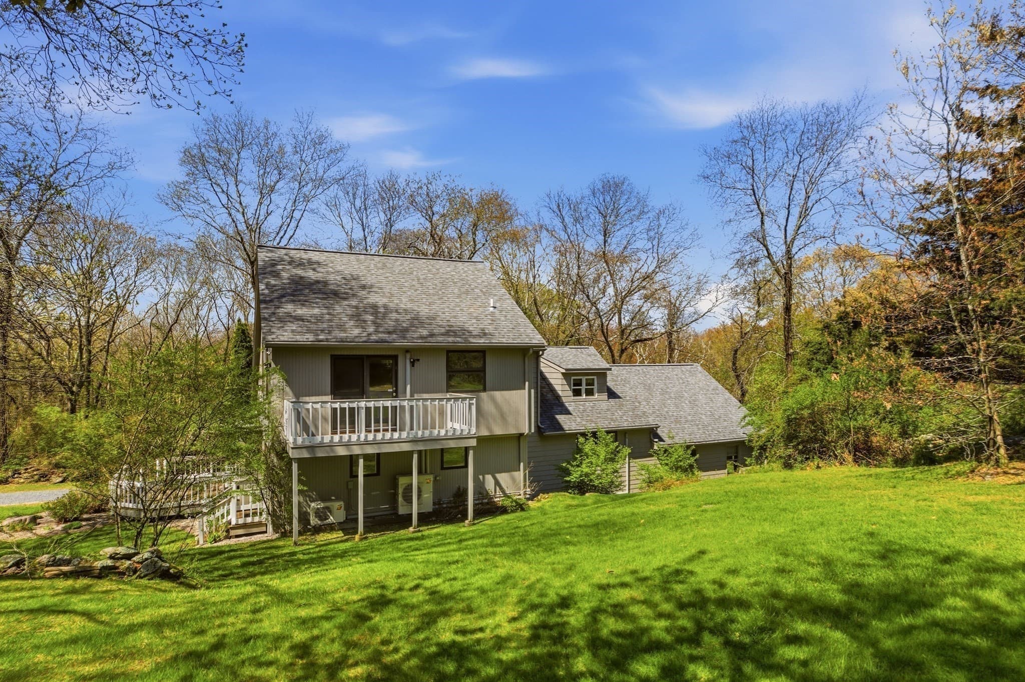 Single Family Residence at 81 Seapowet Ave, Tiverton RI 02878, Tiverton, photo 3 of 37