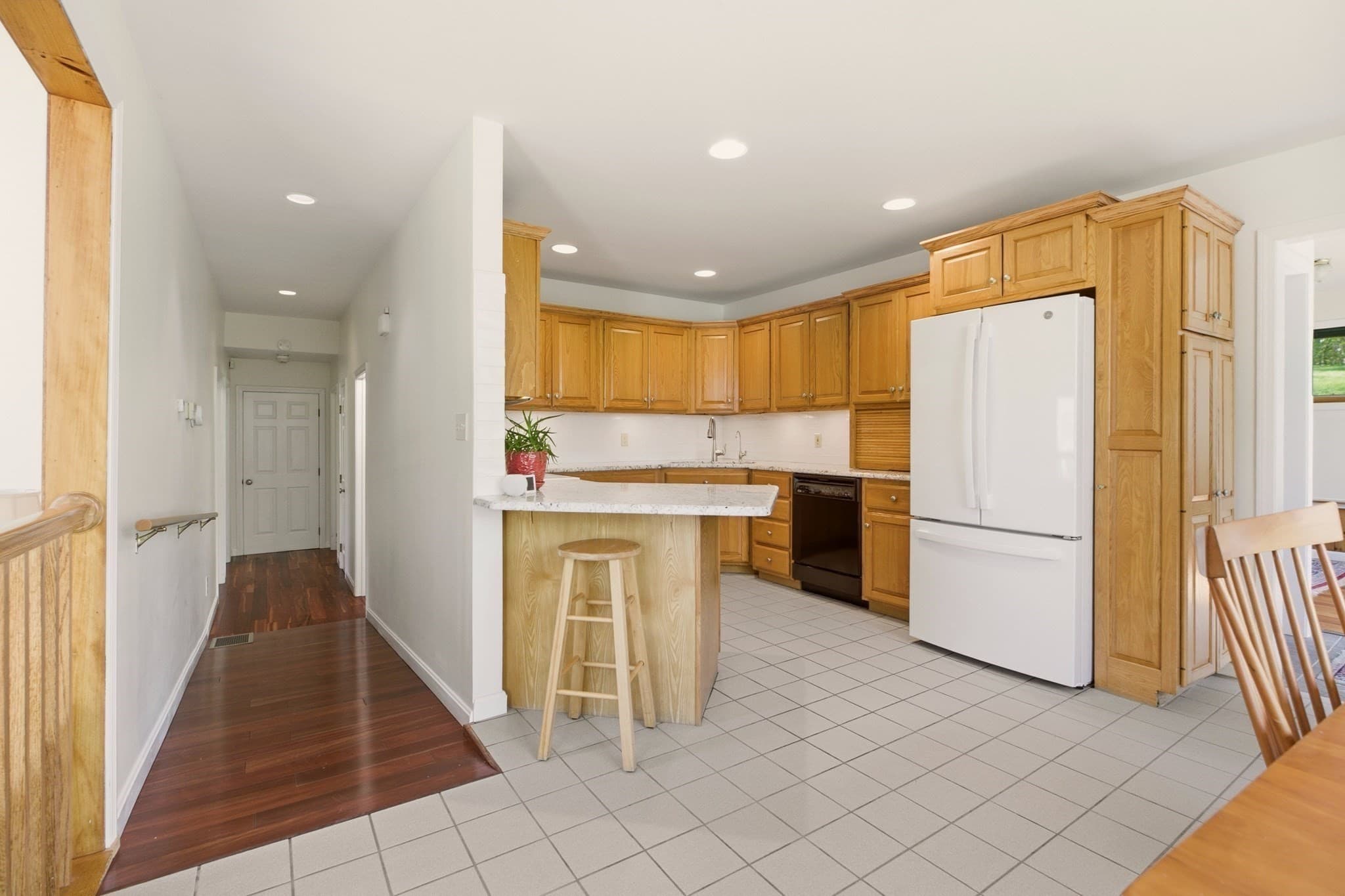 Single Family Residence at 81 Seapowet Ave, Tiverton RI 02878, Tiverton, photo 10 of 37