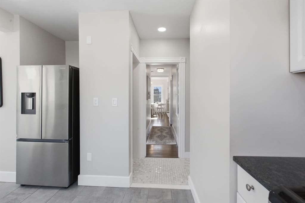 Condominium at 15 South Fairview Street # 3, Boston MA 02131, Boston, photo 7 of 42