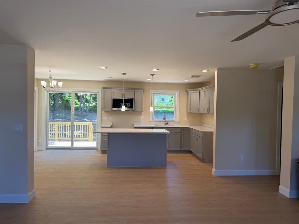 Single Family Residence at 25 Edson Ave, Rutland MA 01543, photo 7 of 34
