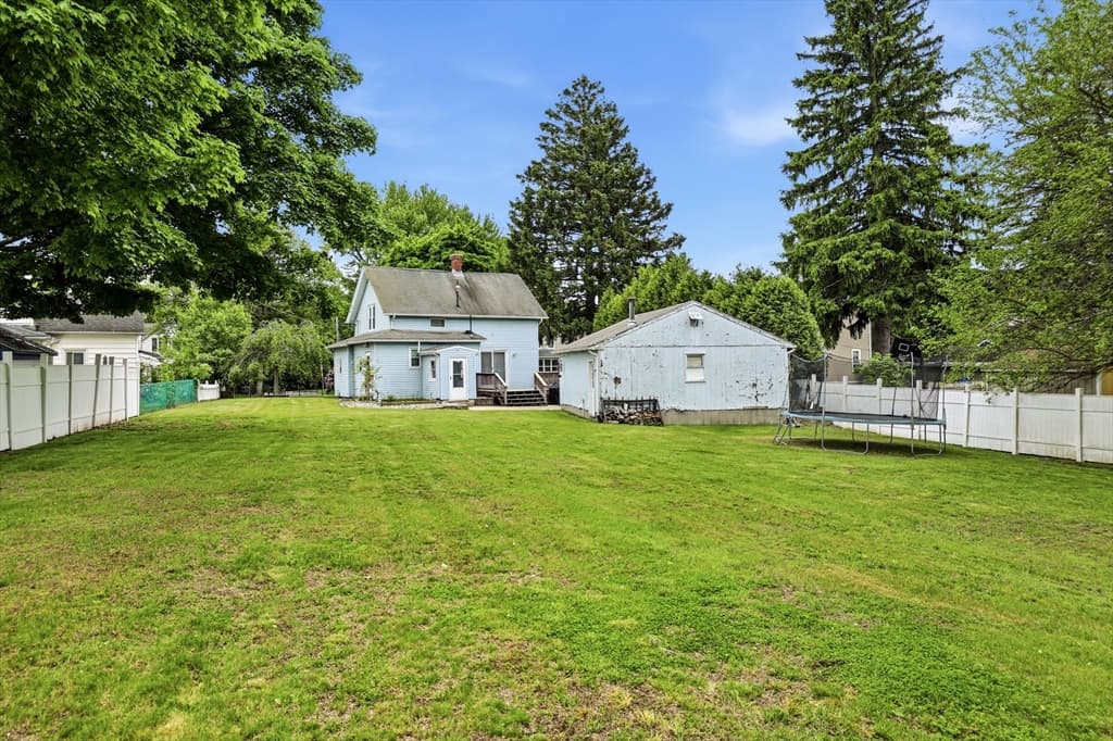 Single Family Residence at 27 Stebbins Street, Ludlow MA 01056, photo 10 of 34