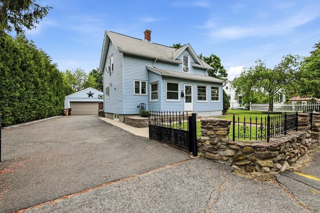 Single Family Residence at 27 Stebbins Street, Ludlow MA 01056, photo 4 of 34