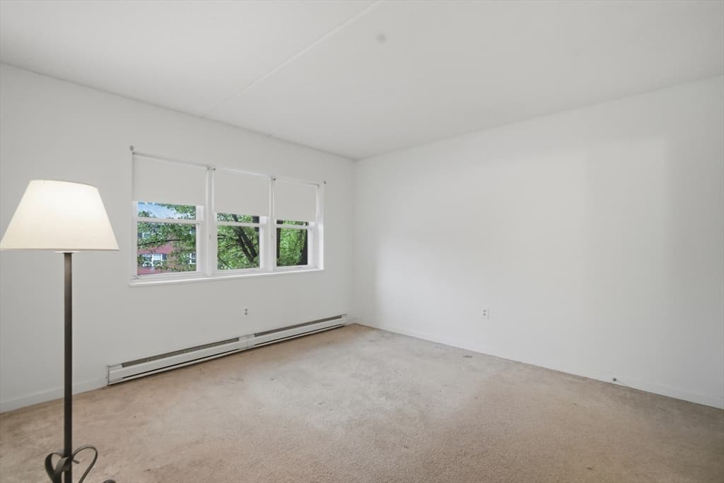 Condominium at 36 Maple Crest Cir # F, Holyoke MA 01040, Holyoke, photo 12 of 16