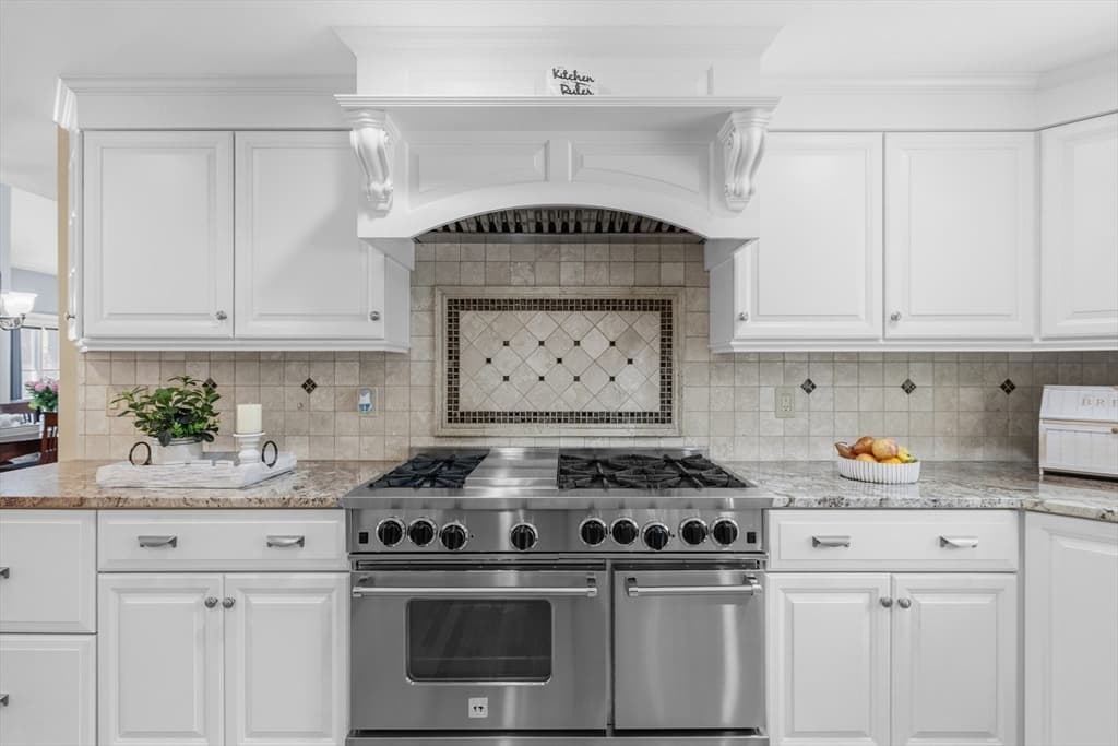 61 Montgomery, Lakeville MA 02347 photo 4