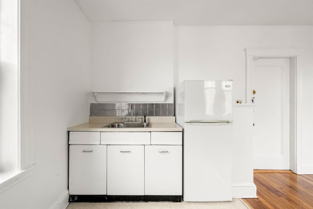 Condominium at 97 Chester St # 8, Boston MA 02134, photo 8 of 19