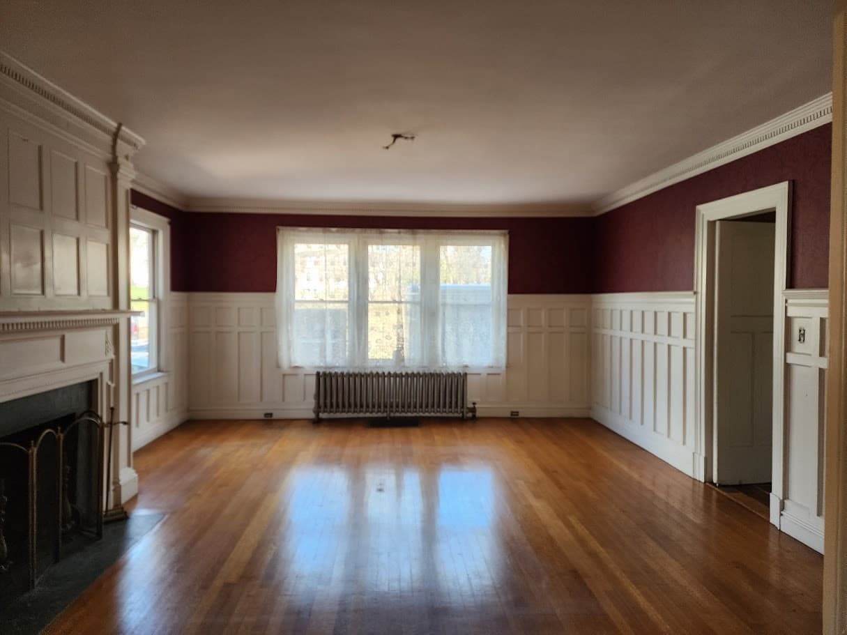 Single Family Residence at 31 Buena Vista Plz, Springfield MA 01108, Springfield, photo 5 of 42