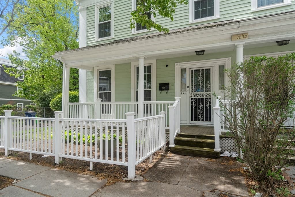 Single Family Residence at 101 Mount Pleasant Ave, Boston MA 02119, Boston, photo 3 of 30