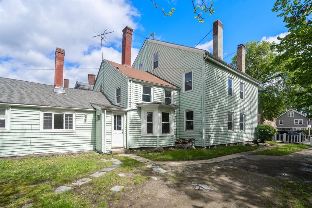 Single Family Residence at 101 Mount Pleasant Ave, Boston MA 02119, Boston, photo 28 of 30