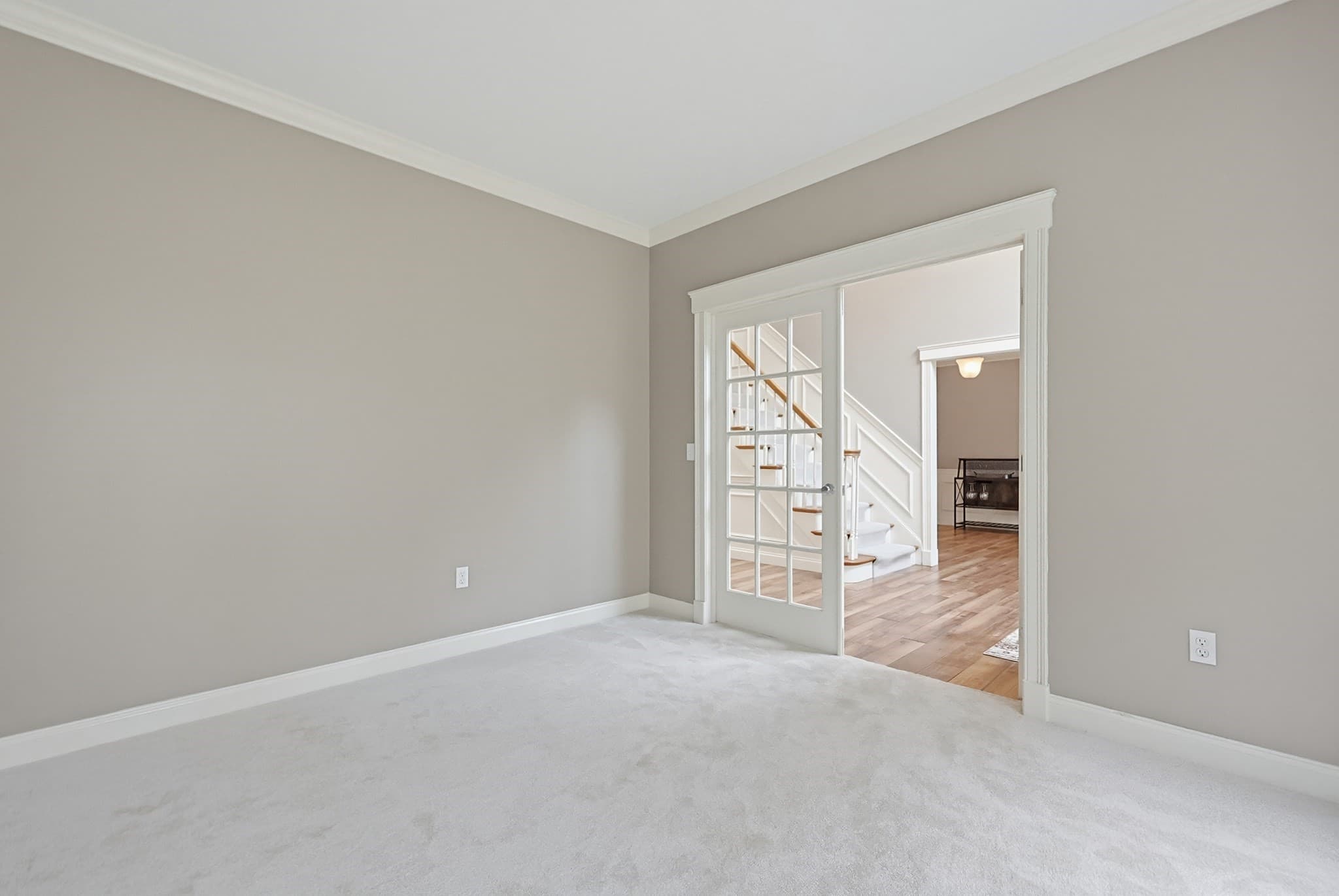 Single Family Residence at 10 Essex St, Douglas MA 01516, photo 28 of 42