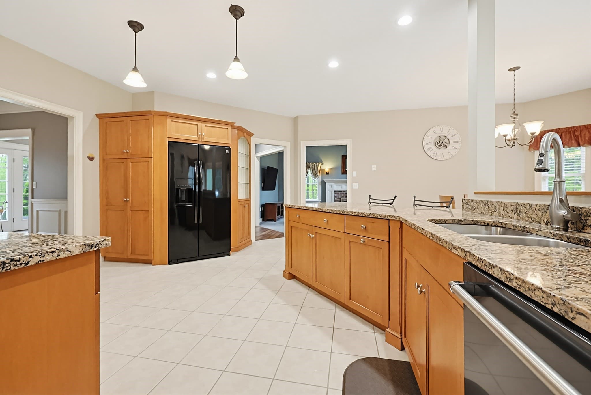Single Family Residence at 10 Essex St, Douglas MA 01516, photo 25 of 42