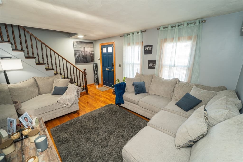 Single Family Residence at 1 Thatcher St, New Bedford MA 02744, New Bedford, photo 8 of 17