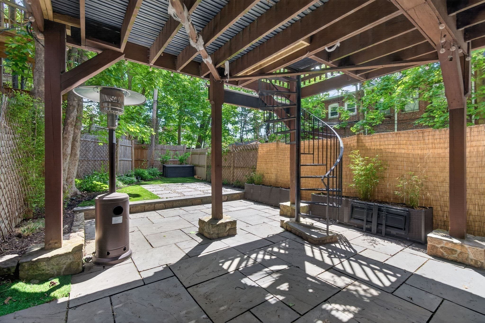 Condominium at 102 Old Harbor Street # 1, Boston MA 02127, Boston, photo 24 of 29