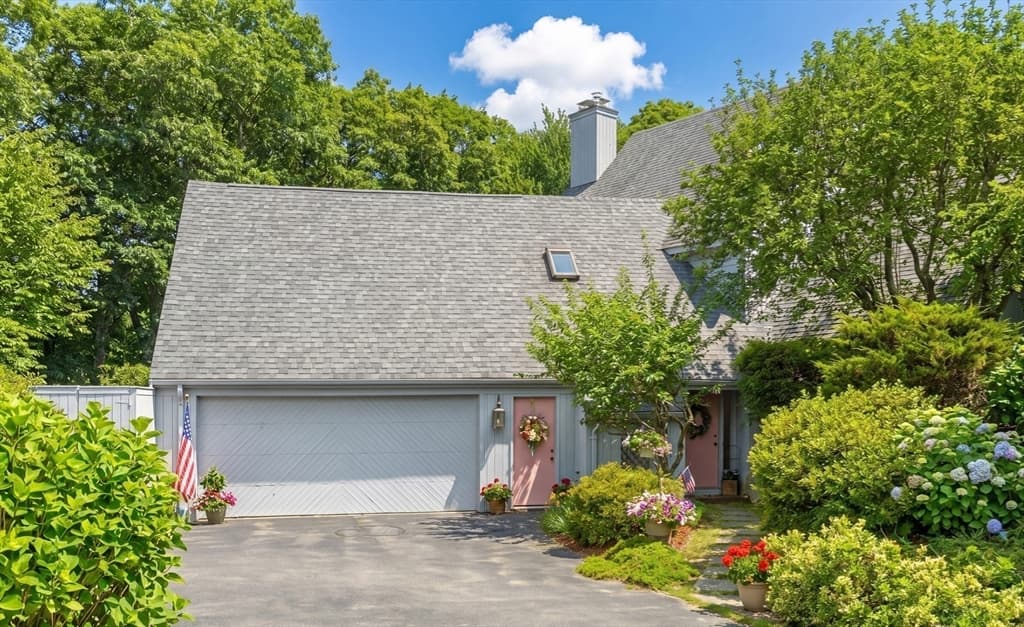 Single Family Residence at 94 Howland, Westport MA 02790, photo 7 of 35