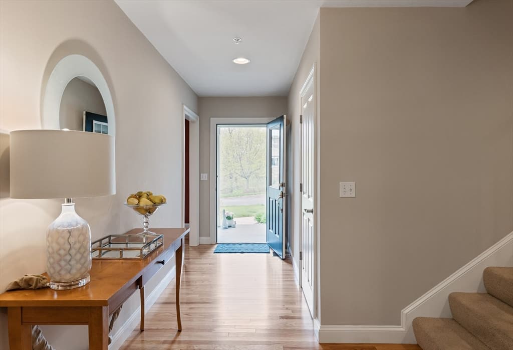 Condominium at 32 Old Framingham Road # 8, Sudbury MA 01776, Sudbury, photo 3 of 21