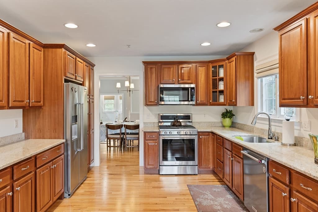 Condominium at 32 Old Framingham Road # 8, Sudbury MA 01776, Sudbury, photo 5 of 21