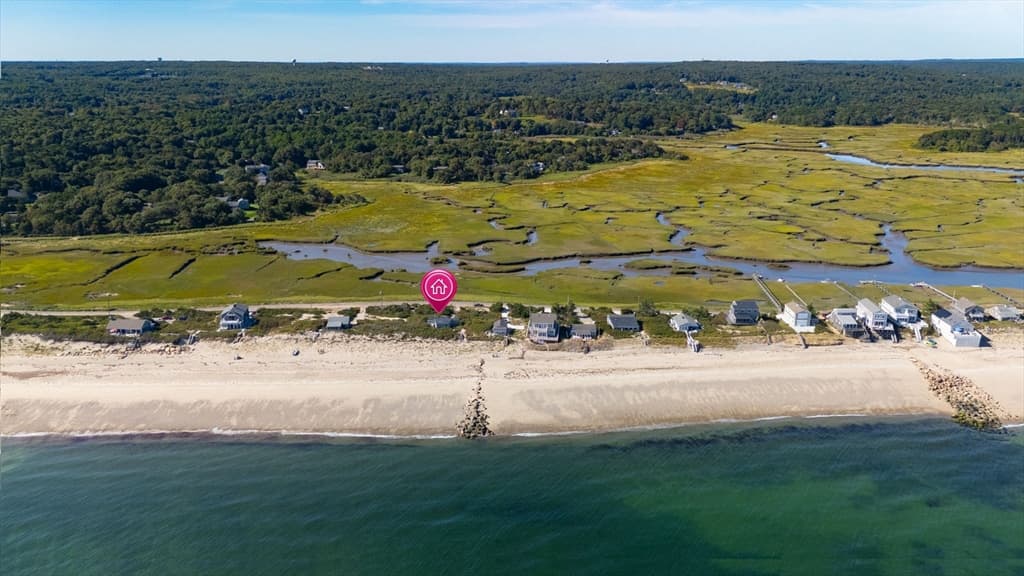 Single Family Residence at 48 Salt Marsh Rd, Sandwich MA 02537, photo 2 of 10