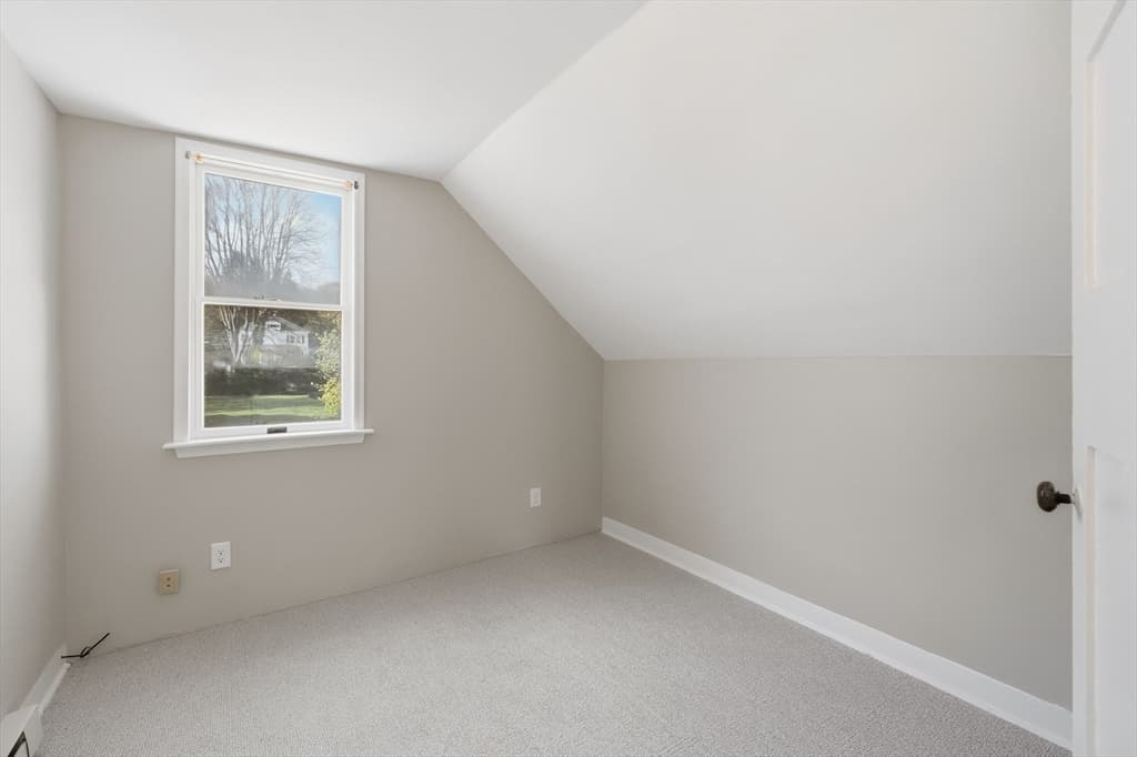 28 W Prescott St, Westford MA 01886 photo 18