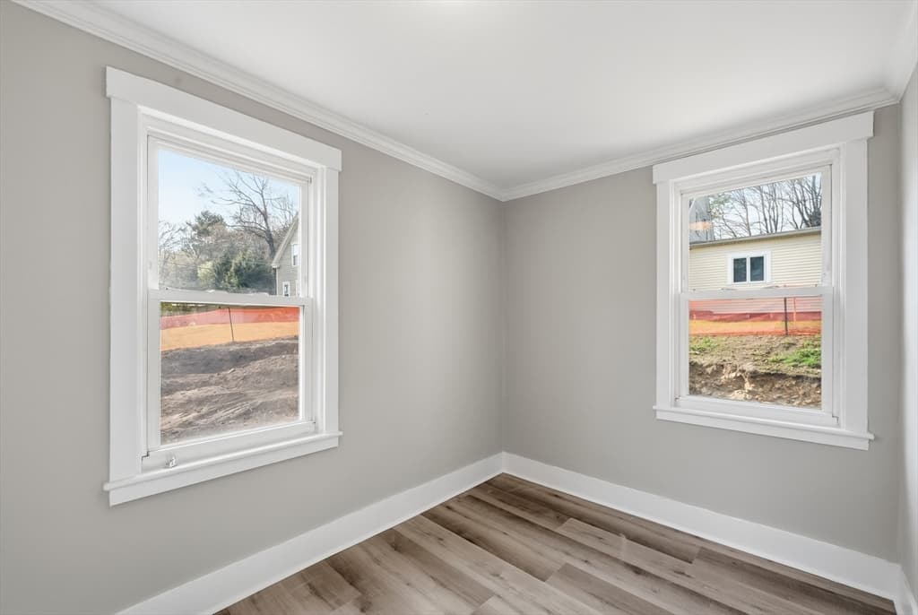 28 W Prescott St, Westford MA 01886 photo 11