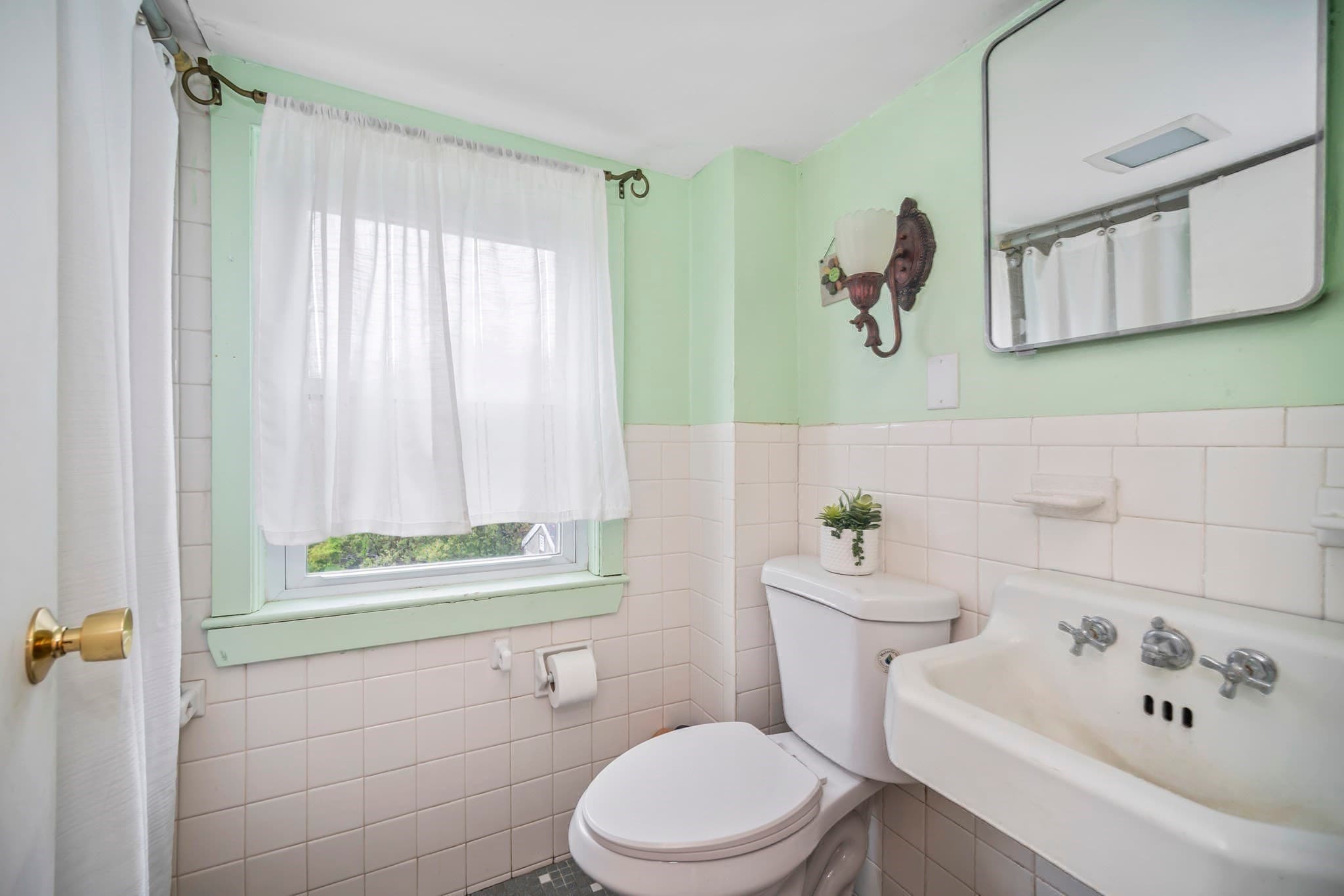 Single Family Residence at 105 Ann Vinal Rd, Scituate MA 02066, photo 22 of 26