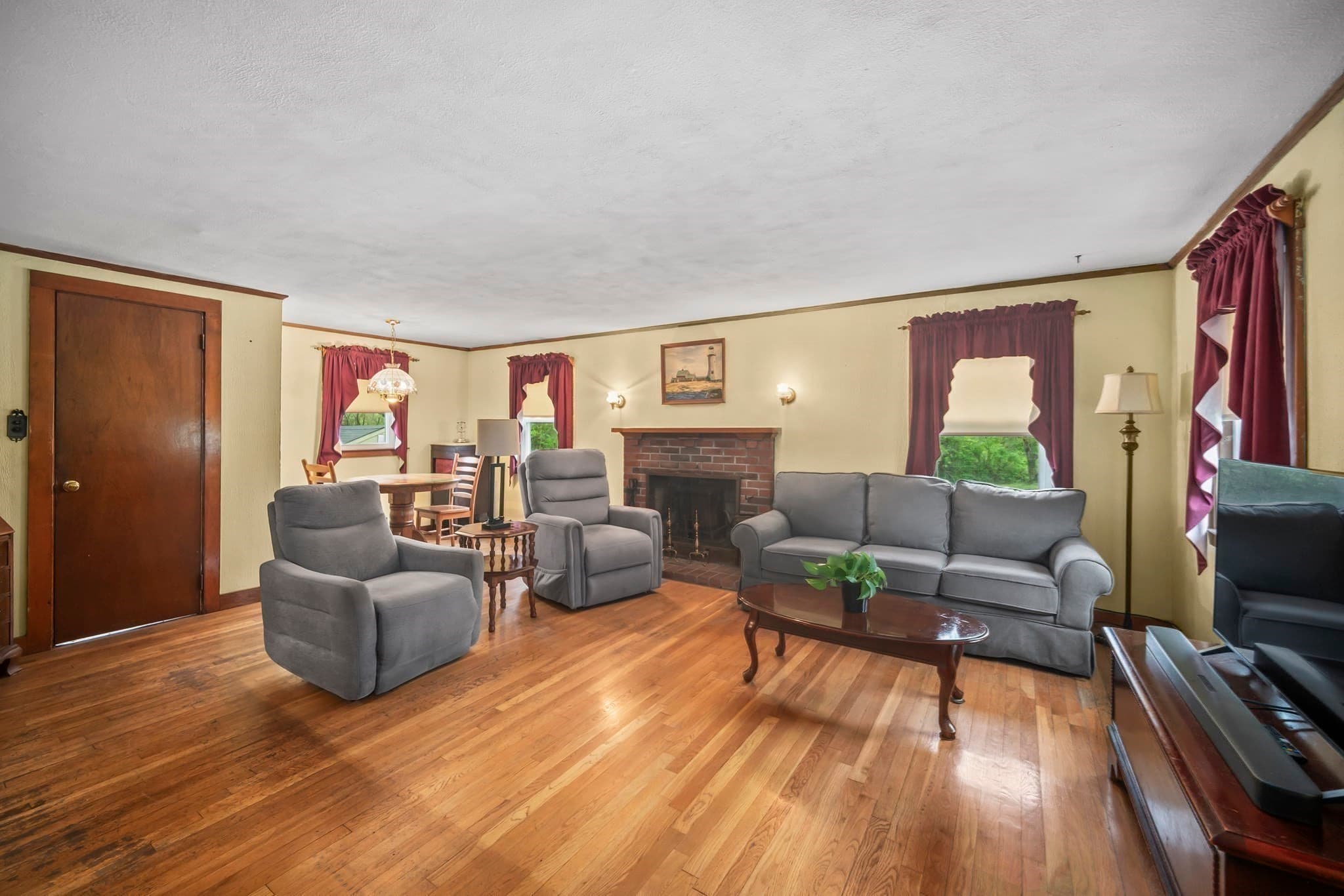 Single Family Residence at 105 Ann Vinal Rd, Scituate MA 02066, photo 11 of 26
