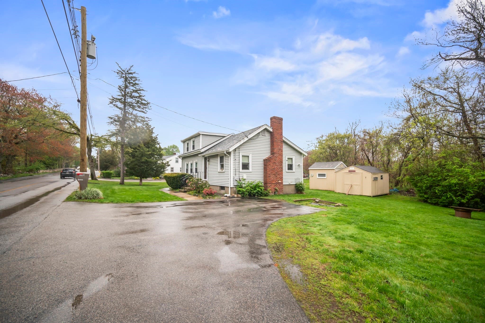 Single Family Residence at 105 Ann Vinal Rd, Scituate MA 02066, photo 4 of 26