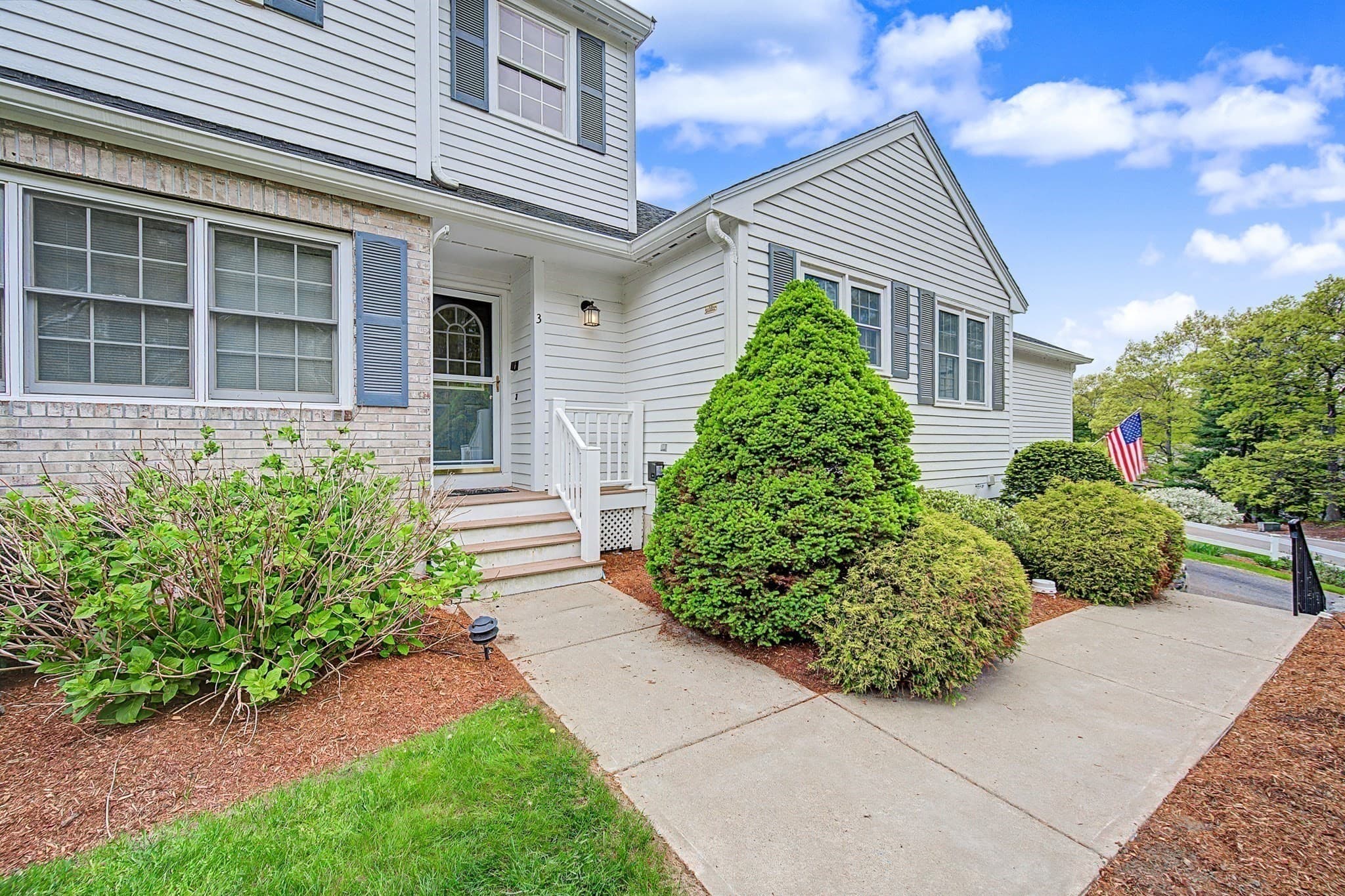 Condominium at 3 Oak View Ter # 3, Franklin MA 02038, photo 2 of 38
