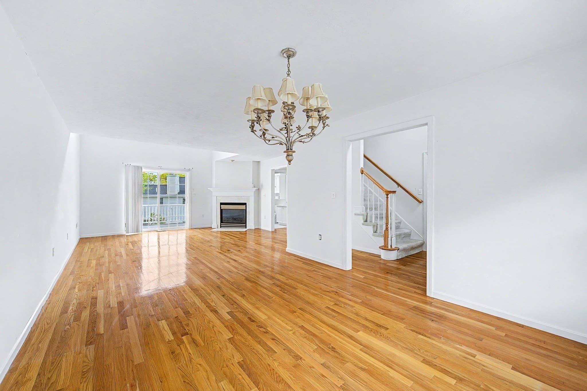 Condominium at 3 Oak View Ter # 3, Franklin MA 02038, photo 5 of 38
