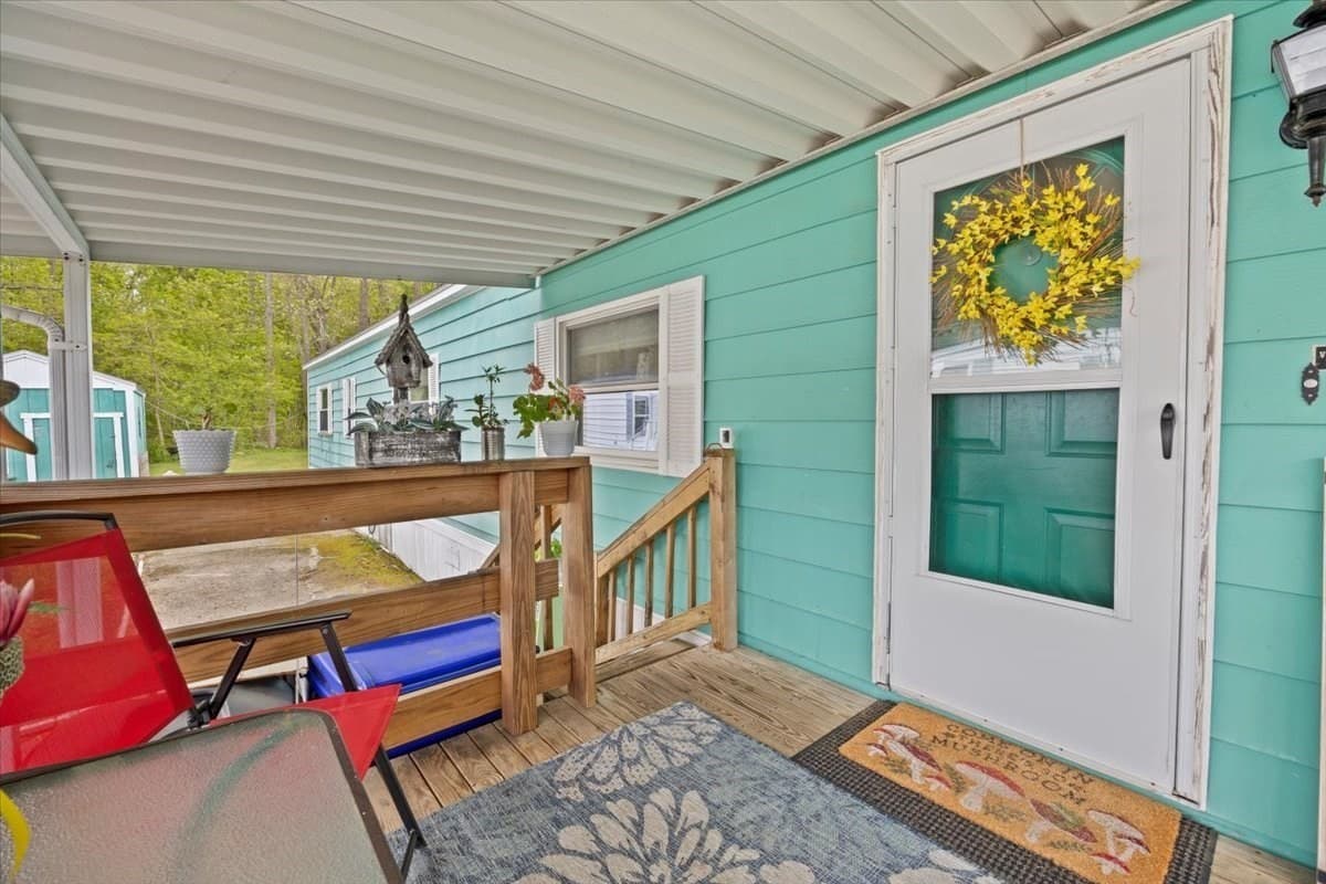 Mobile Home at 13 Southway, Taunton MA 02780, photo 9 of 28