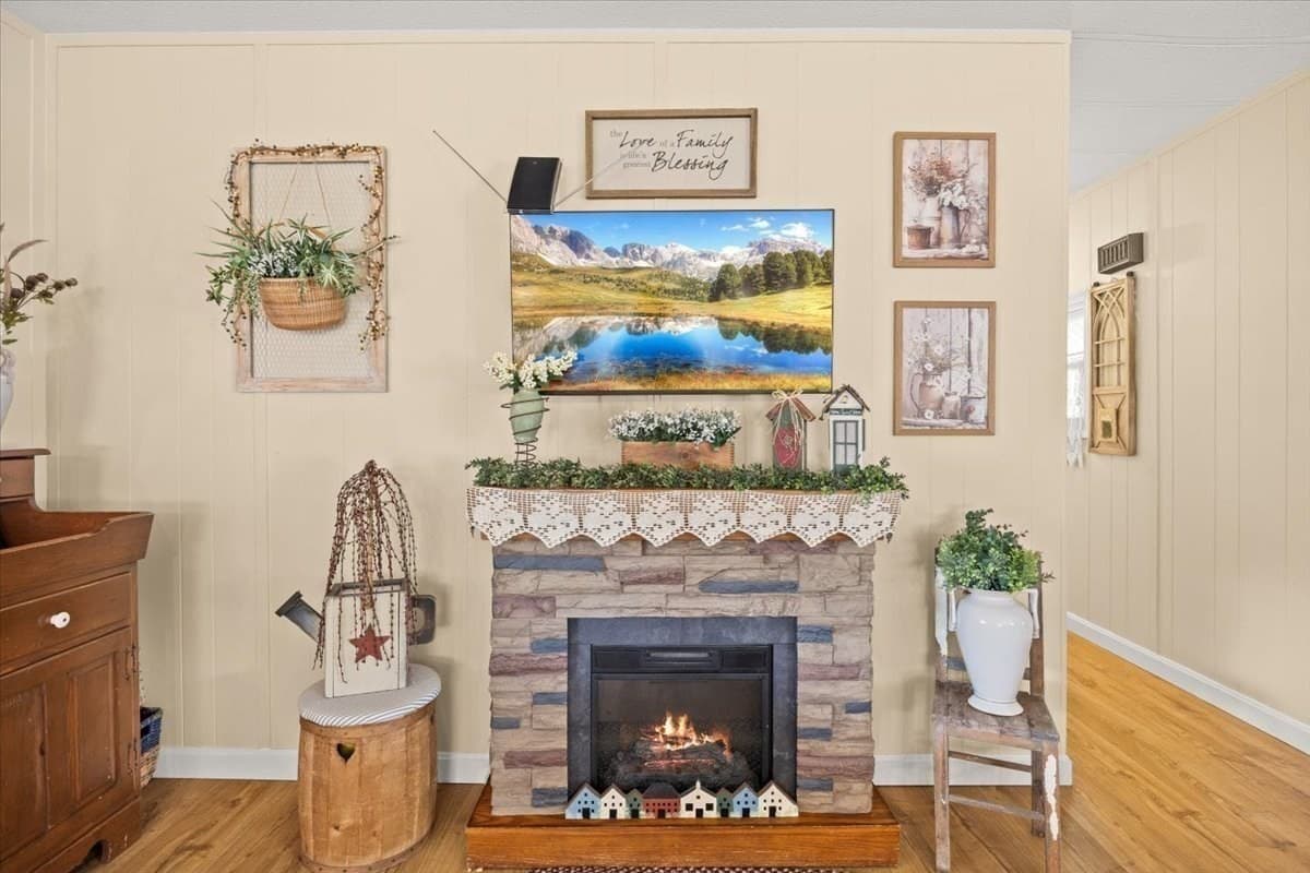 Mobile Home at 13 Southway, Taunton MA 02780, photo 14 of 28