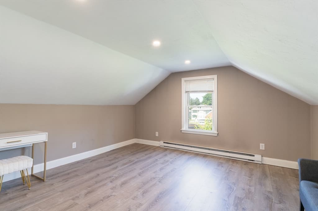 22 Marsh Ave, Southbridge MA 01550 photo 23