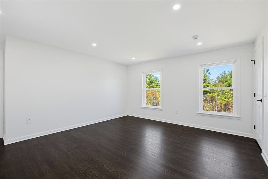 175 Pleasant St, Upton MA 01568 photo 23