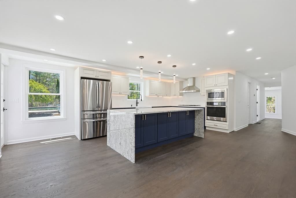 175 Pleasant St, Upton MA 01568 photo 7